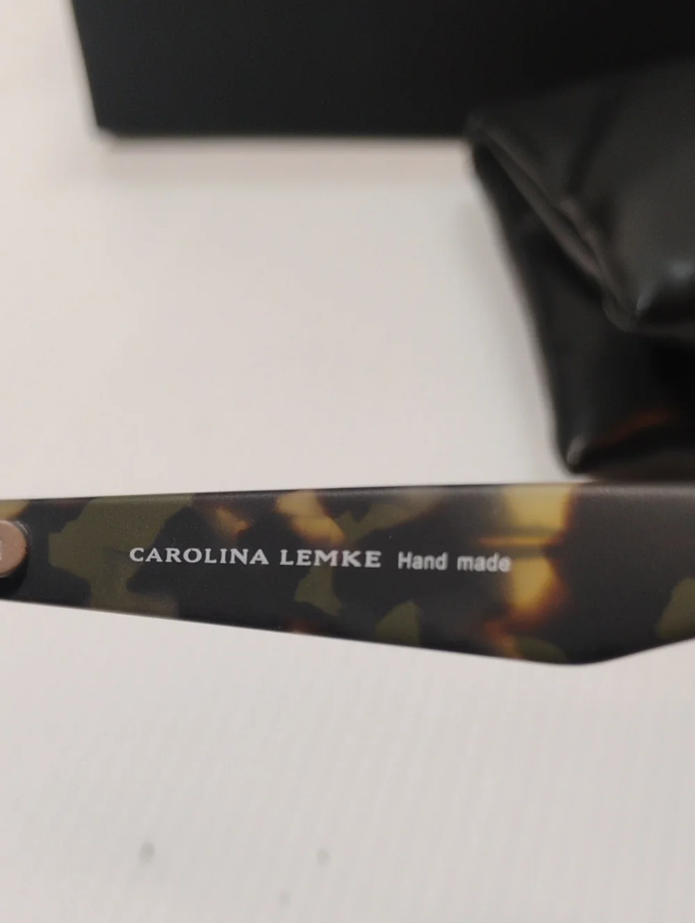 Carolina Lemke comes everything